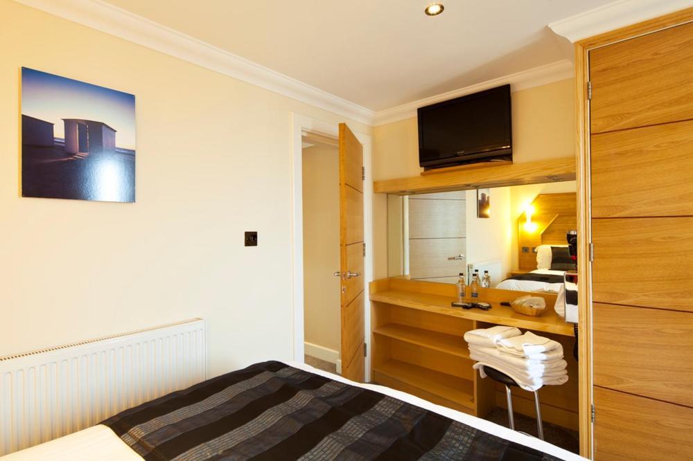 Queens Mansions: Empress Suite Blackpool Esterno foto